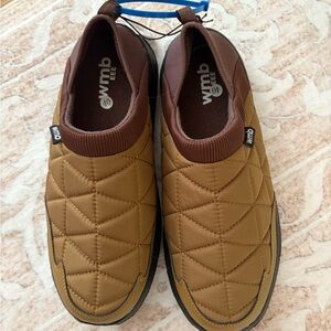 NWT Brown Quilted Slip-On Slippers with Cushioned Comfort